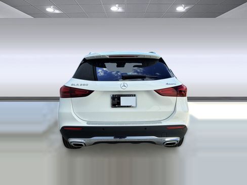 New 2026 Mercedes-Benz GLA 250 4MATIC image 9