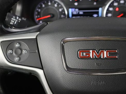 Used 2018 GMC Acadia SLT image 8