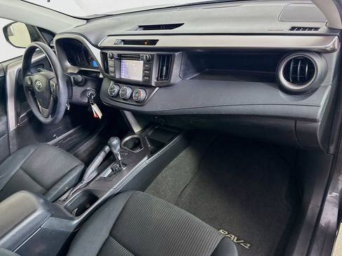 Certified 2016 Toyota RAV4 LE FWD image 25