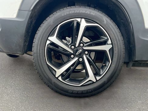 Used 2023 Chevrolet TrailBlazer RS AWD/4WD image 28