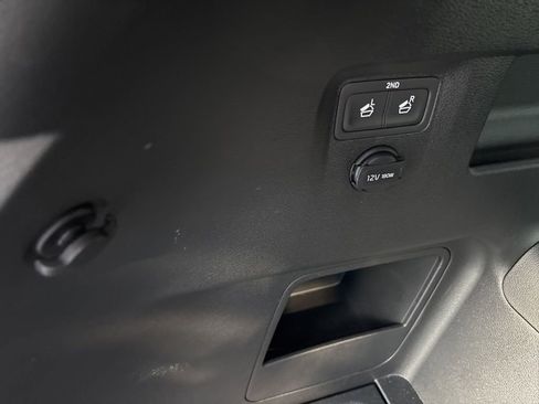 Used 2025 Kia Telluride S FWD image 48