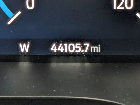 Used 2023 Ford F150 Lariat w/ Max Trailer Tow Package image 25