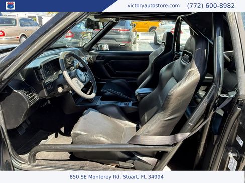 Used 1989 Ford Mustang LX RWD image 11