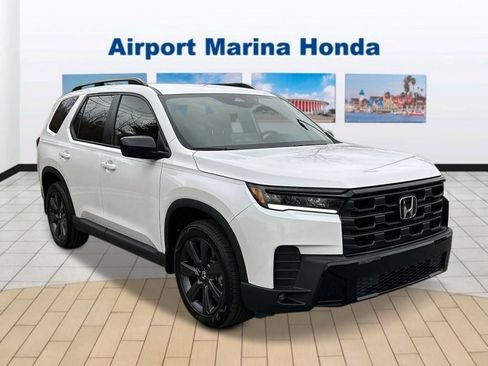 New 2026 Honda Pilot Sport image 6