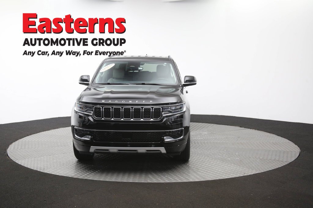Used 2024 Jeep Wagoneer L Series II RWD image 62