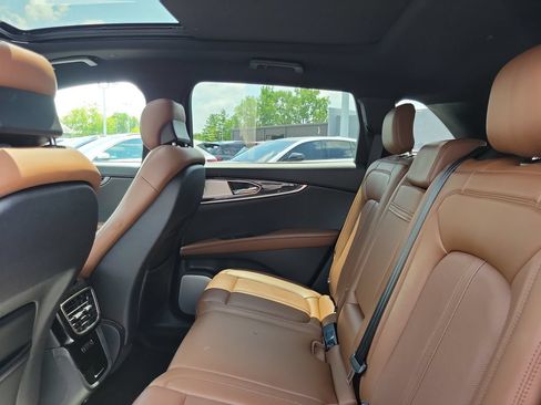 Certified 2023 Lincoln Nautilus Reserve w/ Equipment Group 202A AWD/4WD image 14