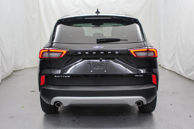 Certified 2025 Ford Escape Active AWD/4WD image 6