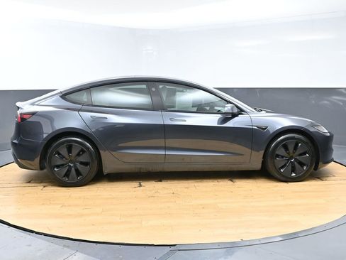 Used 2025 Tesla Model 3 Long Range image 7