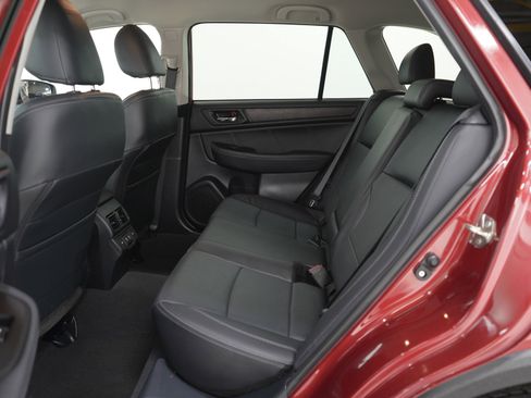 Used 2019 Subaru Outback 3.6R Limited image 14