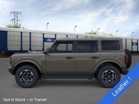 New 2026 Ford Bronco Outer Banks AWD/4WD image 3