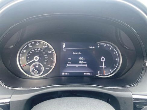 Used 2022 Genesis GV70 2.5T w/ Select Package image 11