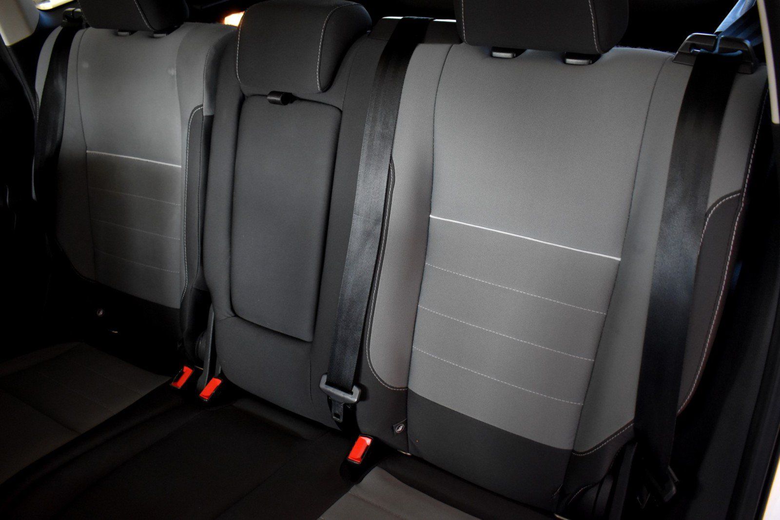 Used 2015 Ford Escape SE FWD image 27