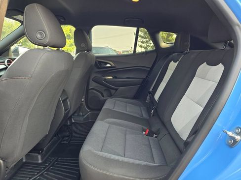 Used 2024 Chevrolet Trax RS w/ Driver Confidence Package FWD image 13