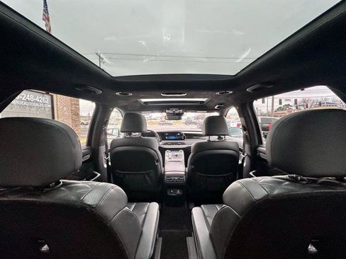 Used 2022 Hyundai Palisade Calligraphy image 14