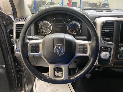 Used 2018 RAM 1500 Laramie image 23