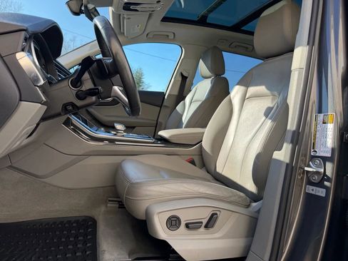 Used 2021 Audi Q7 3.0T Premium Plus w/ Premium Plus Package image 11