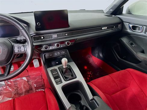 Used 2023 Honda Civic Type R image 18
