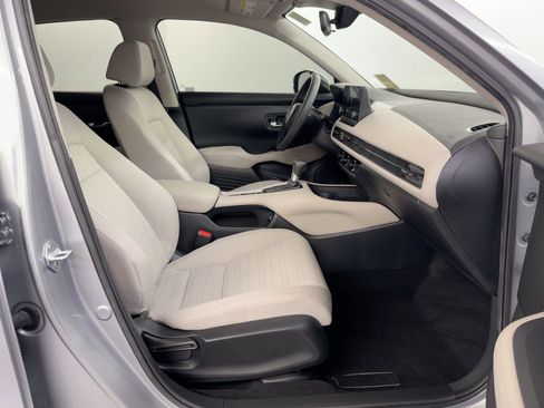 Certified 2023 Honda HR-V LX image 34