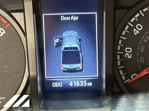 Used 2021 Toyota Tacoma SR image 14