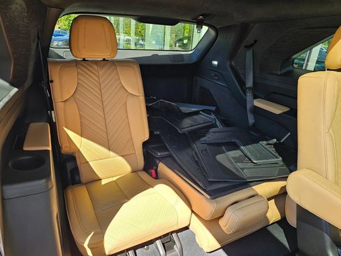 New 2026 Cadillac Escalade IQ Sport 2 w/ LPO, ONYX Package AWD/4WD image 13