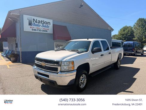 Used 2011 Chevrolet Silverado 2500 LT w/ Convenience Package AWD/4WD image 1