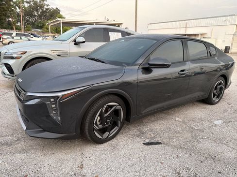 Certified 2025 Kia K4 EX FWD image 12