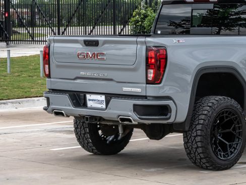 Used 2024 GMC Sierra 1500 Elevation w/ Preferred Package AWD/4WD image 43