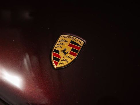 Certified 2026 Porsche Macan AWD/4WD image 13