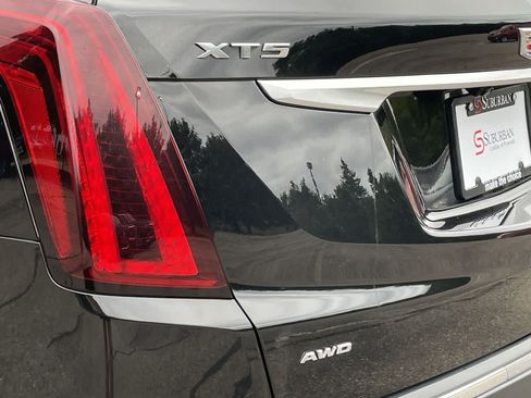 Used 2024 Cadillac XT5 Premium Luxury AWD/4WD image 40