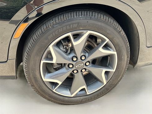 Used 2022 Chevrolet Blazer RS image 31