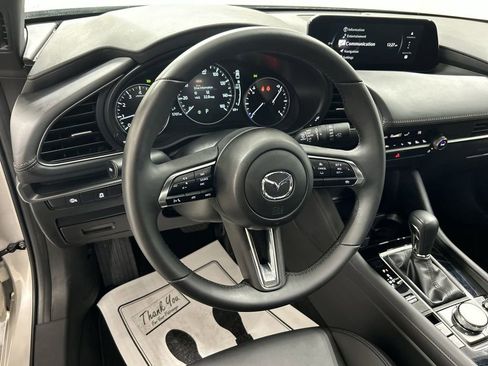 Certified 2025 MAZDA MAZDA3 s Sport FWD image 4