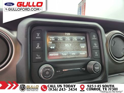Used 2019 Jeep Wrangler Unlimited Sport S image 25