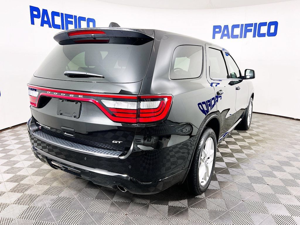 Used 2023 Dodge Durango GT AWD/4WD image 9