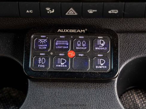 Used 2021 Mercedes-Benz Sprinter 2500 image 24