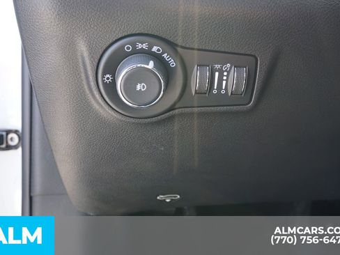 Used 2025 Jeep Compass Limited AWD/4WD image 38