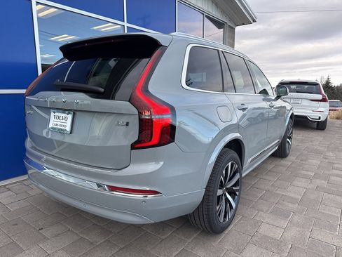 New 2026 Volvo XC90 B5 Core w/ Protection Package image 6