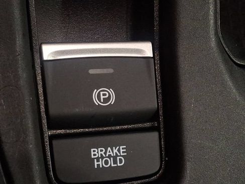 Certified 2023 Honda Accord LX image 22