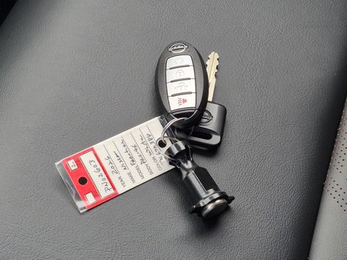 Used 2026 Nissan Frontier PRO-4X w/ Pro Premium Package AWD/4WD image 19
