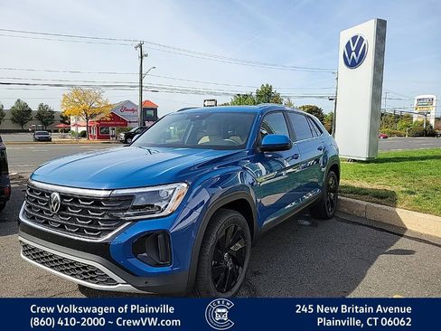 New 2026 Volkswagen Atlas Cross Sport SE image 22