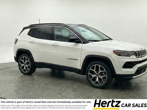 Used 2025 Jeep Compass Limited image 1