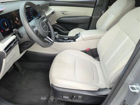 Used 2025 Hyundai Tucson SEL FWD image 15