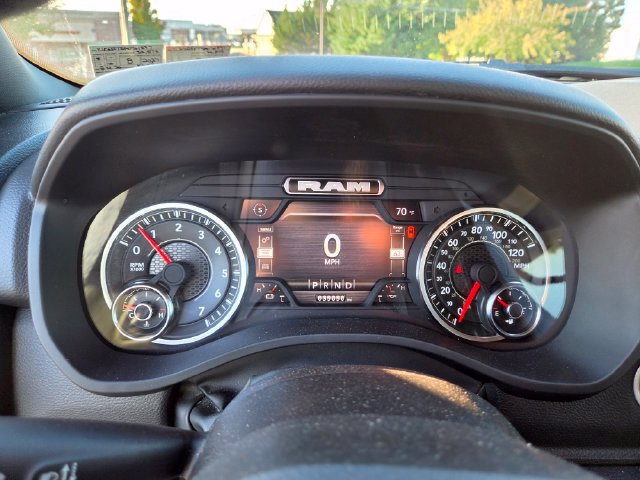 Used 2023 RAM 1500 Big Horn AWD/4WD image 4