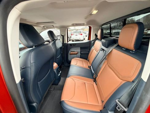 Used 2022 Ford Maverick Lariat w/ Lariat Luxury Package image 27