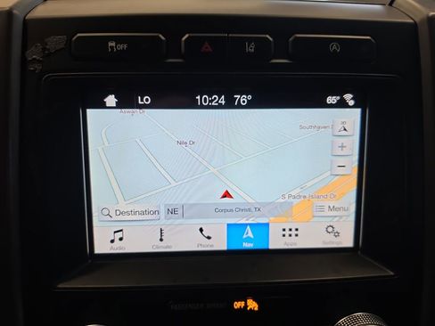 Used 2019 Ford Expedition XLT w/ Equipment Group 202A RWD image 26