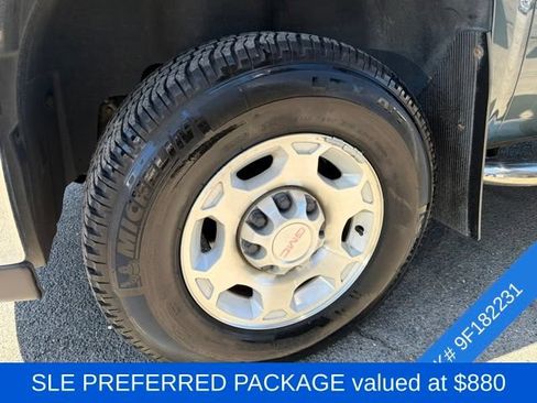 Used 2009 GMC Sierra 2500 SLE w/ SLE Preferred Package AWD/4WD image 4