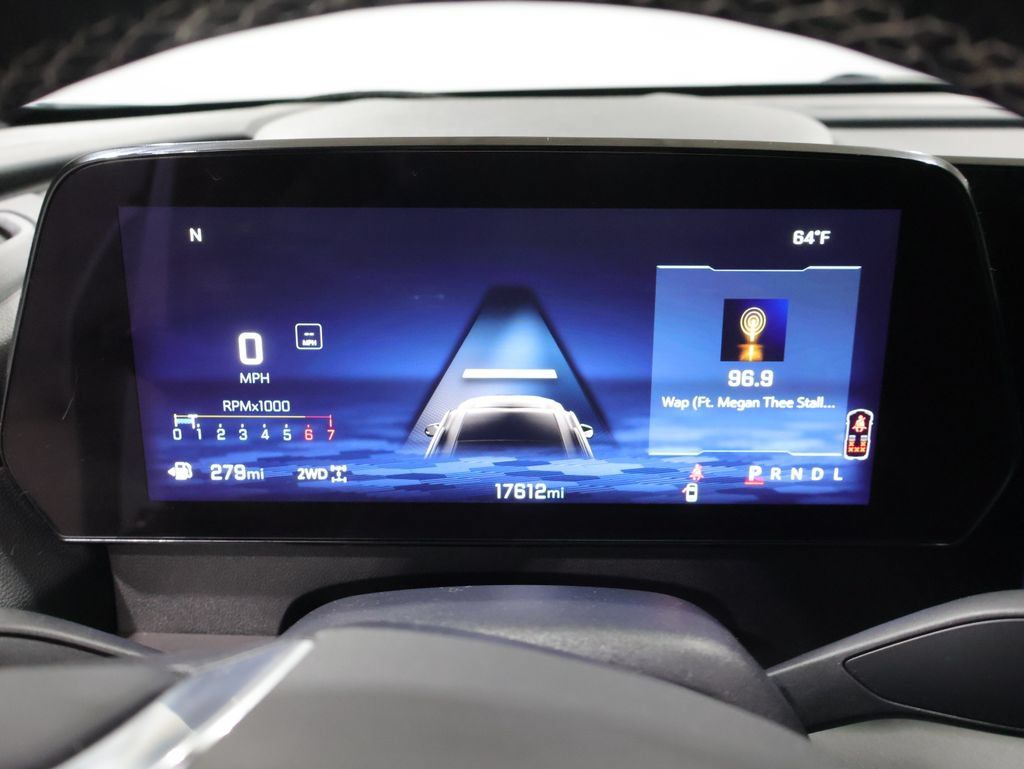 Used 2024 Chevrolet Traverse LT w/ Midnight/Sport Edition AWD/4WD image 40
