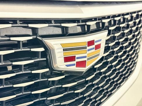 New 2025 Cadillac XT6 Luxury AWD/4WD image 24