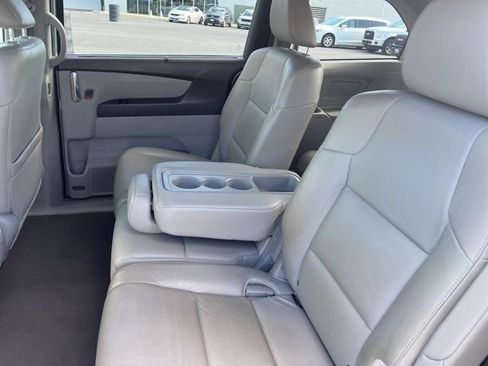 Used 2016 Honda Odyssey EX-L image 11