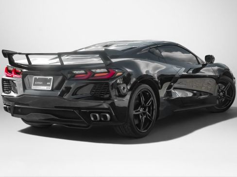 Used 2020 Chevrolet Corvette Stingray Premium Cpe w/ 3LT Preferred Equipment Group RWD image 6