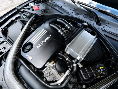 Used 2015 BMW M4 2dr Cpe image 56